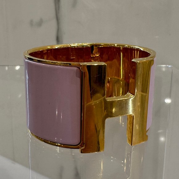 Hermes Clic Clac H Extra Large - Bracelet  PM - Light Pink (Rose Dragee) / GHW - Picture 6 of 7